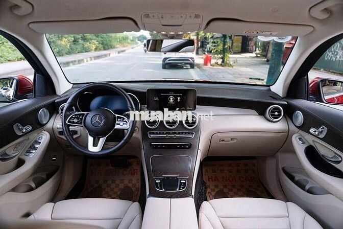 Mercedes Benz GLC200 4MATIC 2020 - 63000 km