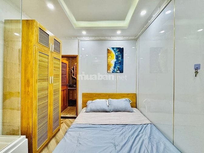 Cần tiền chủ bán gấp nhà Phan Đình Phùng, p15, Phú Nhuận. Chỉ 2,79tỷ. 