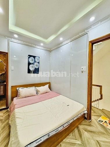 Cần tiền chủ bán gấp nhà Phan Đình Phùng, p15, Phú Nhuận. Chỉ 2,79tỷ. 