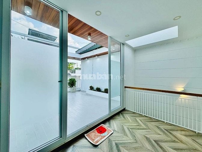Cần tiền chủ bán gấp nhà Phan Đình Phùng, p15, Phú Nhuận. Chỉ 2,79tỷ. 
