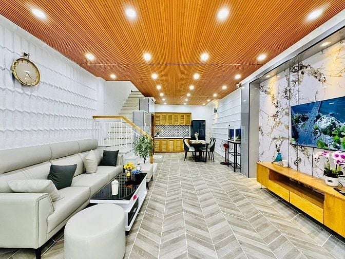 Cần tiền chủ bán gấp nhà Phan Đình Phùng, p15, Phú Nhuận. Chỉ 2,79tỷ. 