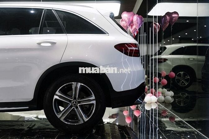 Mercedes Benz GLC 200 2018 - 82000 km