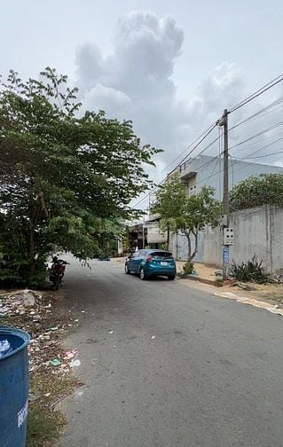 Chính chủ Cần bán dãy nhà đức hoà hạ long an 125m2 – thu nhập 10tr/th