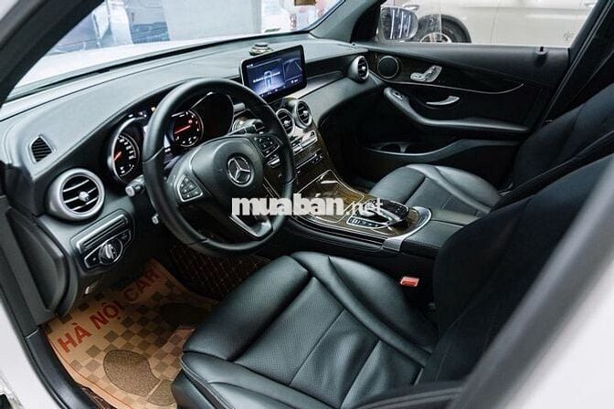 Mercedes Benz GLC 200 2018 - 82000 km