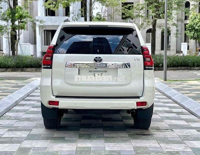 Toyota Land Cruiser Prado 2022 - 6000 km