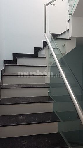 Cho thuê nhà phố Nguyễn Văn Thương p25 Quận Bình Thạnh mới xây dựng