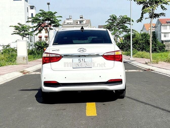 Hyundai Grand i10 2018 Sedan 1.2 MT - Bản  đủ