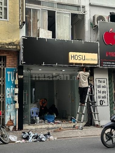 Sang hđ nhà mặt tiền kinh doanh Q10