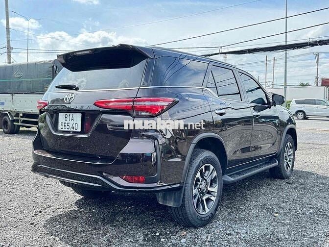 Toyota Fortuner 2021 2.7 4x2 AT - 60000 km