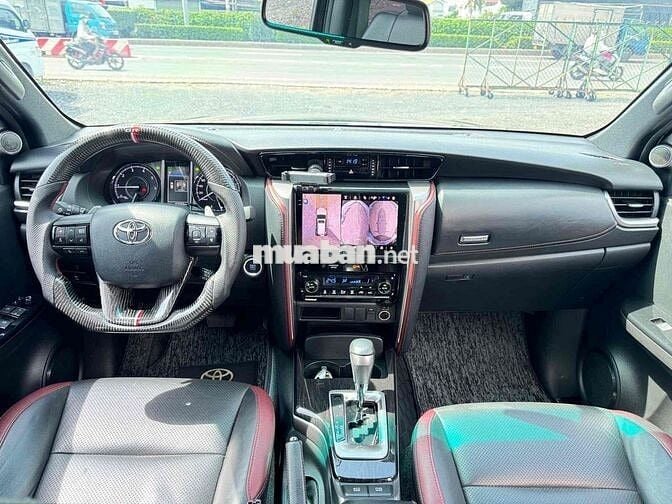 Toyota Fortuner 2021 2.7 4x2 AT - 60000 km