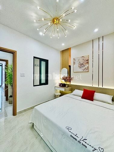 Bán gấp nhà Trương Định, P6, Q3. Chỉ 3,56tỷ. Hẻm 5m. LHN