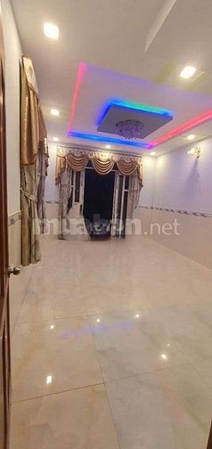 Cho thuê nhà 2 mặt tiền Tân Hòa Đông, P.B.T.Đông, Q.B.Tân giá 16tr