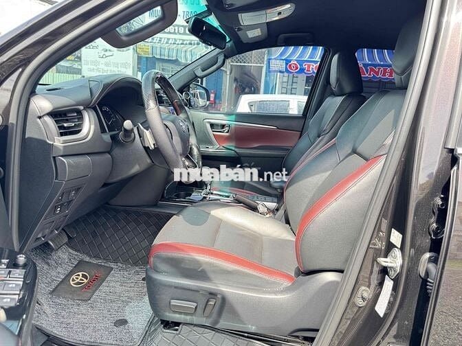Toyota Fortuner 2021 2.7 4x2 AT - 60000 km