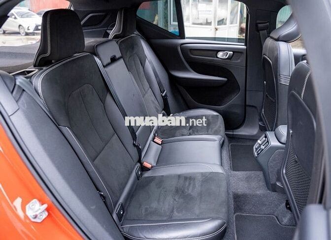 Volvo XC40 T5 AWD 2021 - 21000 km