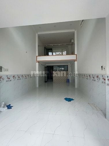 Nhà cho thuê nguyên căn mặt tiền 246 Trần Quý . DT: 4 x 15m, 5 tầng. 