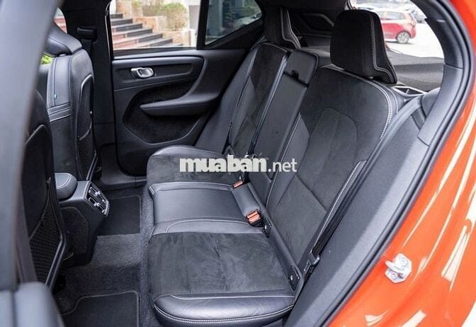 Volvo XC40 T5 AWD 2021 - 21000 km