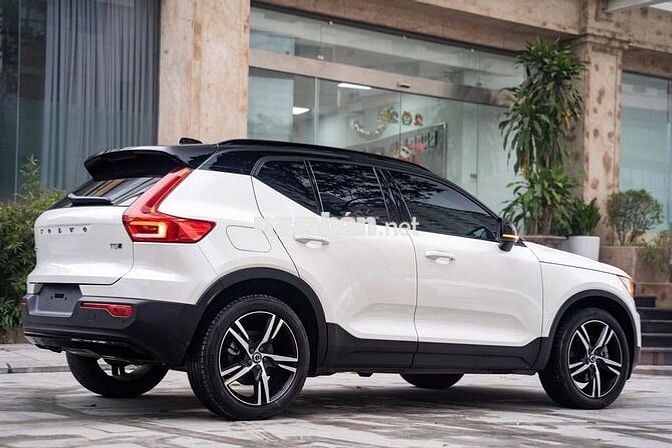 Volvo XC40 T5 AWD 2021 - 21000 km