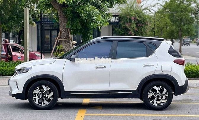 2023 Luxury 1.5 AT - 12000 km