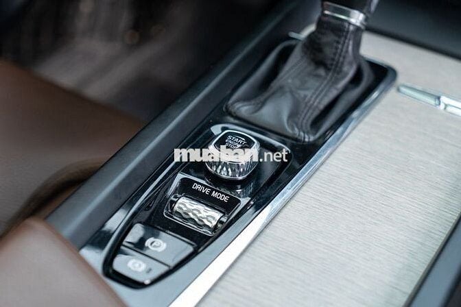 Volvo XC60 T6 Inscription 2019 - 75000 km