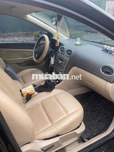Ford Focus 2010 1.8 MT - 180000 km