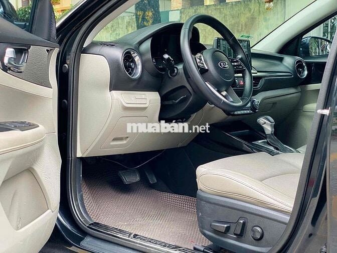 Kia Cerato 2020 1.6 AT Luxury  - sang, sịn, mịn