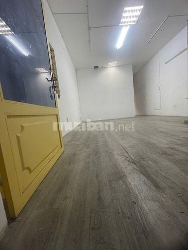 Cho thuê 2 căn hộ lầu 1 và 2 của nhà mặt tiền 608 Điện Biên Phủ, quận 