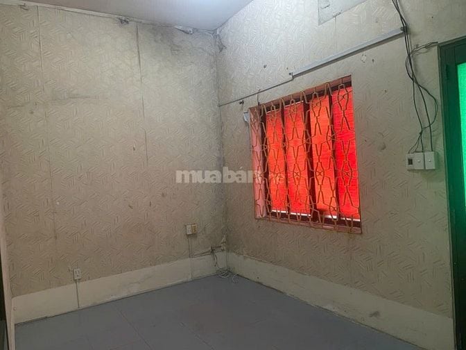 Cho thuê 2 căn hộ lầu 1 và 2 của nhà mặt tiền 608 Điện Biên Phủ, quận 