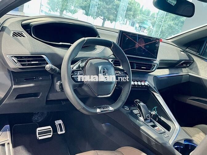 Ưu đãi lên đến 110.000.000đ New Peugeot 5008 Pre