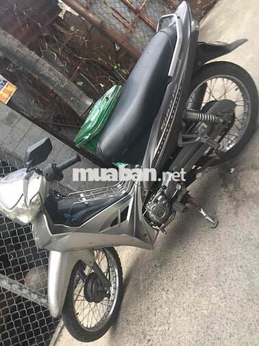 sirius m đi làm văn phòng ít đi ,e chính chủ