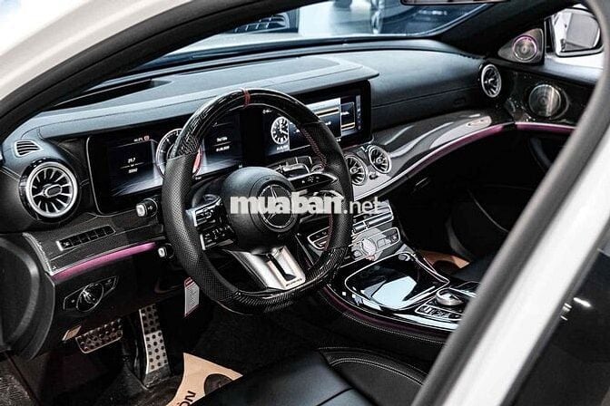 Mercedes E300 AMG model 2019 siêu đẹp