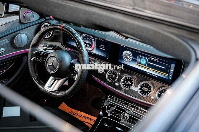 Mercedes E300 AMG model 2019 siêu đẹp