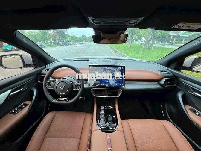 VinFast VF8 2023 Plus - 49000 km