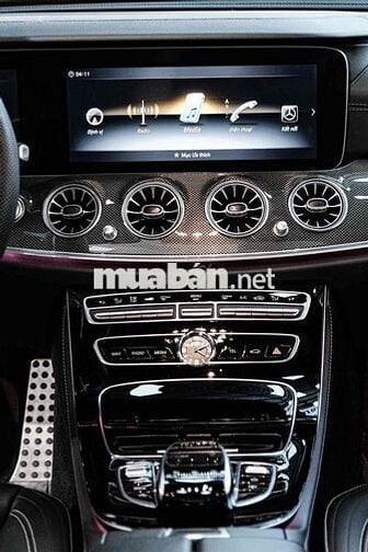Mercedes E300 AMG model 2019 siêu đẹp