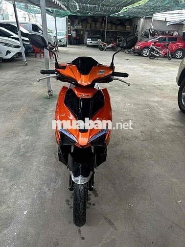 Airblade 125 Fi màu cam đen đời 2016 bstp xe rin
