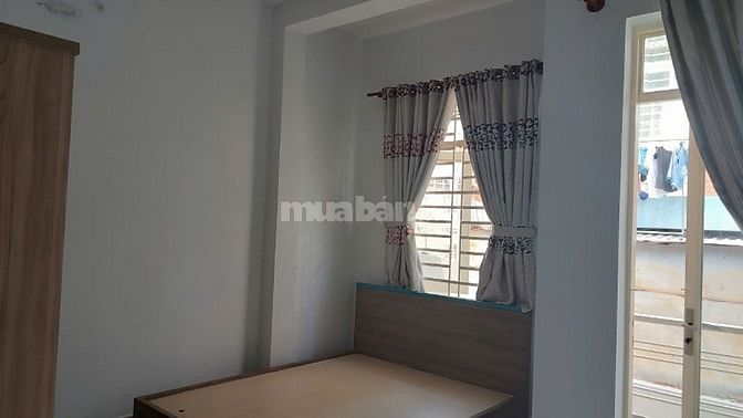 Chính chủ, hẻm 4m, dtsd 92m2, 2pn, 2wc, có sân để xe 