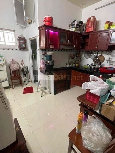 Cho thuê nhà hẻm 4m(XH) Lê Văn Quới, P.B.H.Hòa A, Q.Bình Tân giá 12tr