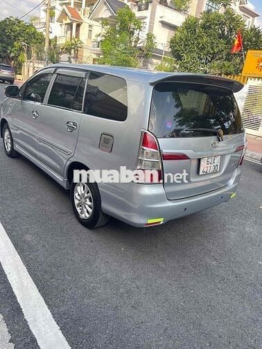 Toyota Innova 2014 Màu Bạc - Xe Gia Đình kg kinh
