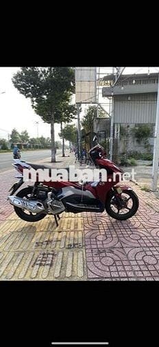 Cần bán Honda Air Blade 150 ABS màu đỏ