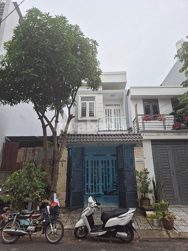 Bán nhà mặt tiền trung tâm quận 7,nhà chính chủ, thuận tiện ở và KD