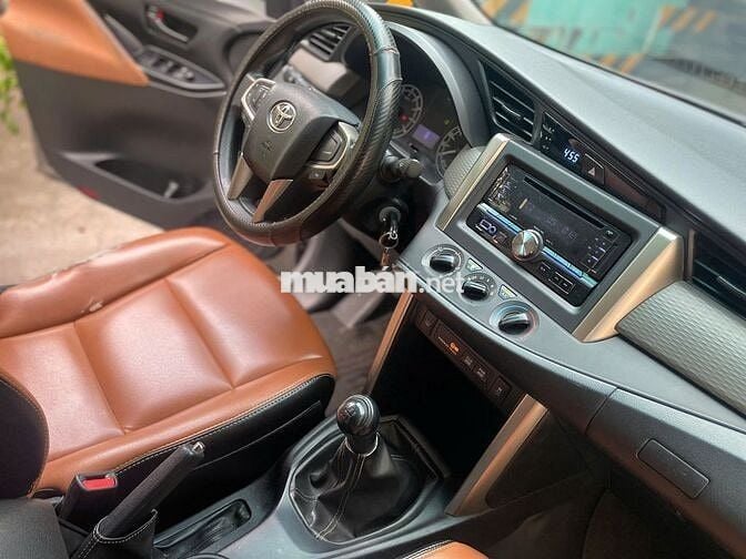 Innova 2020 E 2.0 MT - Xe XHD Công Ty