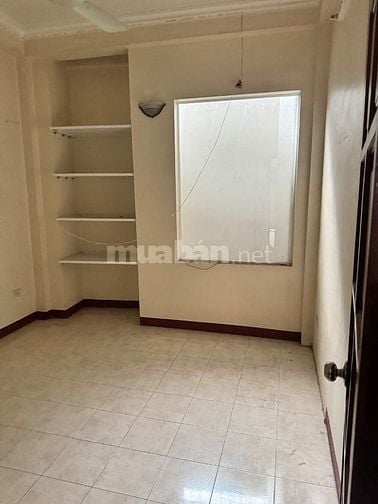 Bán nhà mặt hồ Hoàng Cầu - Mai Anh Tuấn