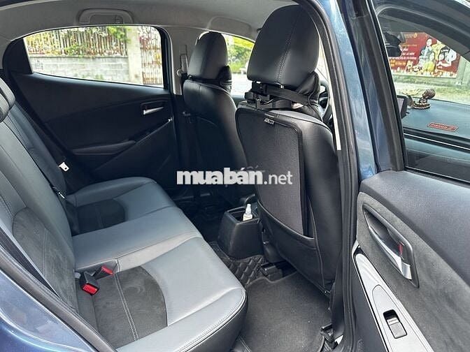 Mazda 2 2020 Sport Luxury - 19000 km