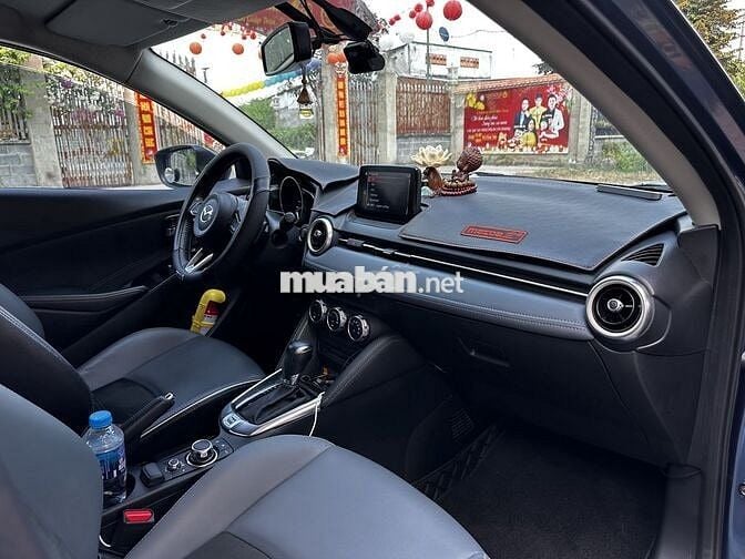 Mazda 2 2020 Sport Luxury - 19000 km