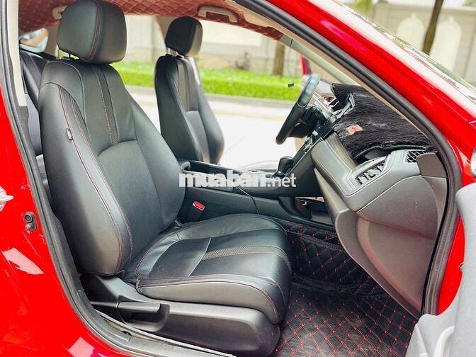 Honda Civic 2019 1.5 Turbo RS bảo dưỡng kĩ