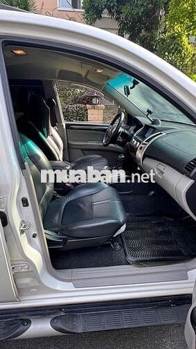 Mitsubishi Pajero Sport 2014 G 4x2 AT - 37000 km