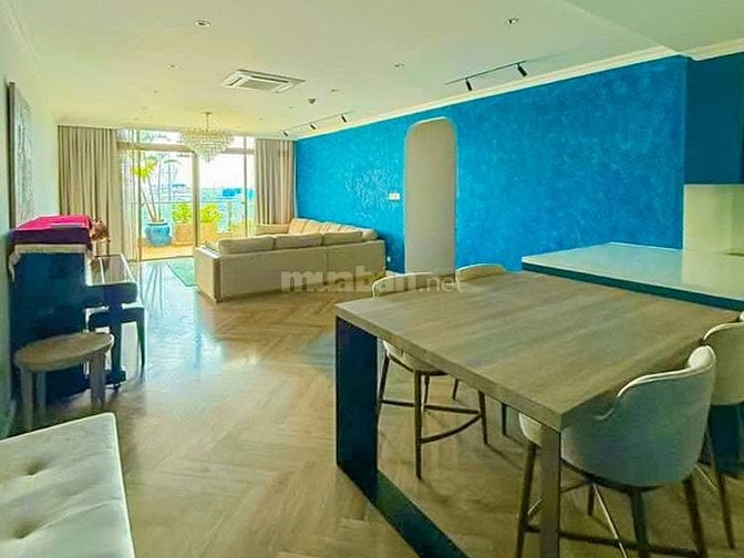 Căn hộ bán tại The Vista An Phú tầng sân vườn gồm 3 phòng ngủ 177m2