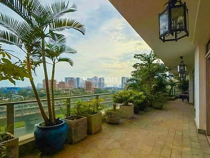 Căn hộ bán tại The Vista An Phú tầng sân vườn gồm 3 phòng ngủ 177m2