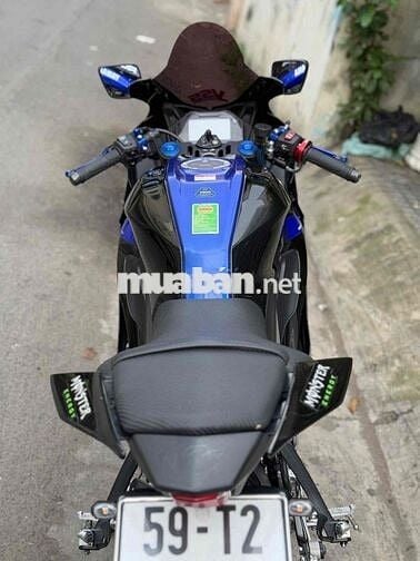 Yamaha R15M 2022