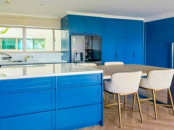 Căn hộ bán tại The Vista An Phú tầng sân vườn gồm 3 phòng ngủ 177m2