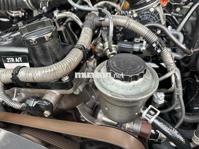Toyota Fortuner 2015 2.7V 4x2 - 138000 km